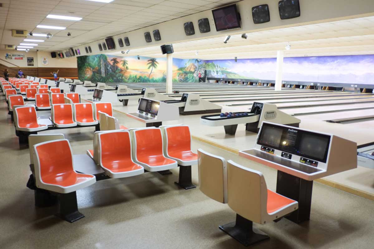 Willowbrook Lanes